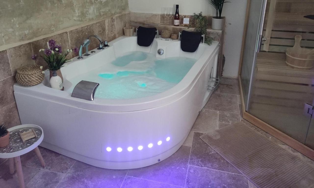 Detente Au Bord Du Loir - Spa Sauna - Gite 3 Les Roches-l'Eveque Exteriör bild