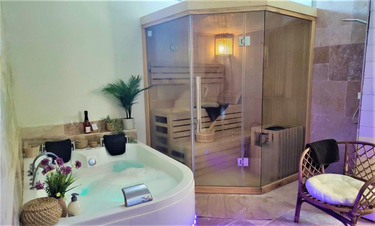 Detente Au Bord Du Loir - Spa Sauna - Gite 3 Les Roches-l'Eveque Exteriör bild